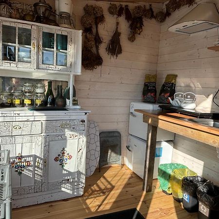 Glamping Bieszczady Z Jacuzzi I Basenem Hotel Solina  Exterior photo