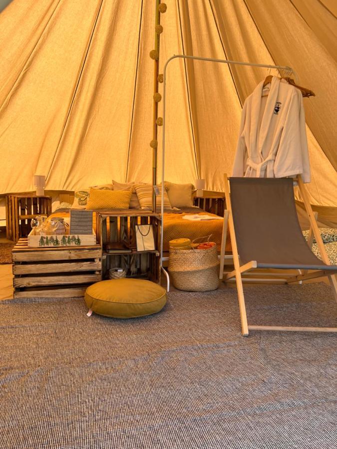 Glamping Bieszczady Z Jacuzzi I Basenem Hotel Solina  Exterior photo