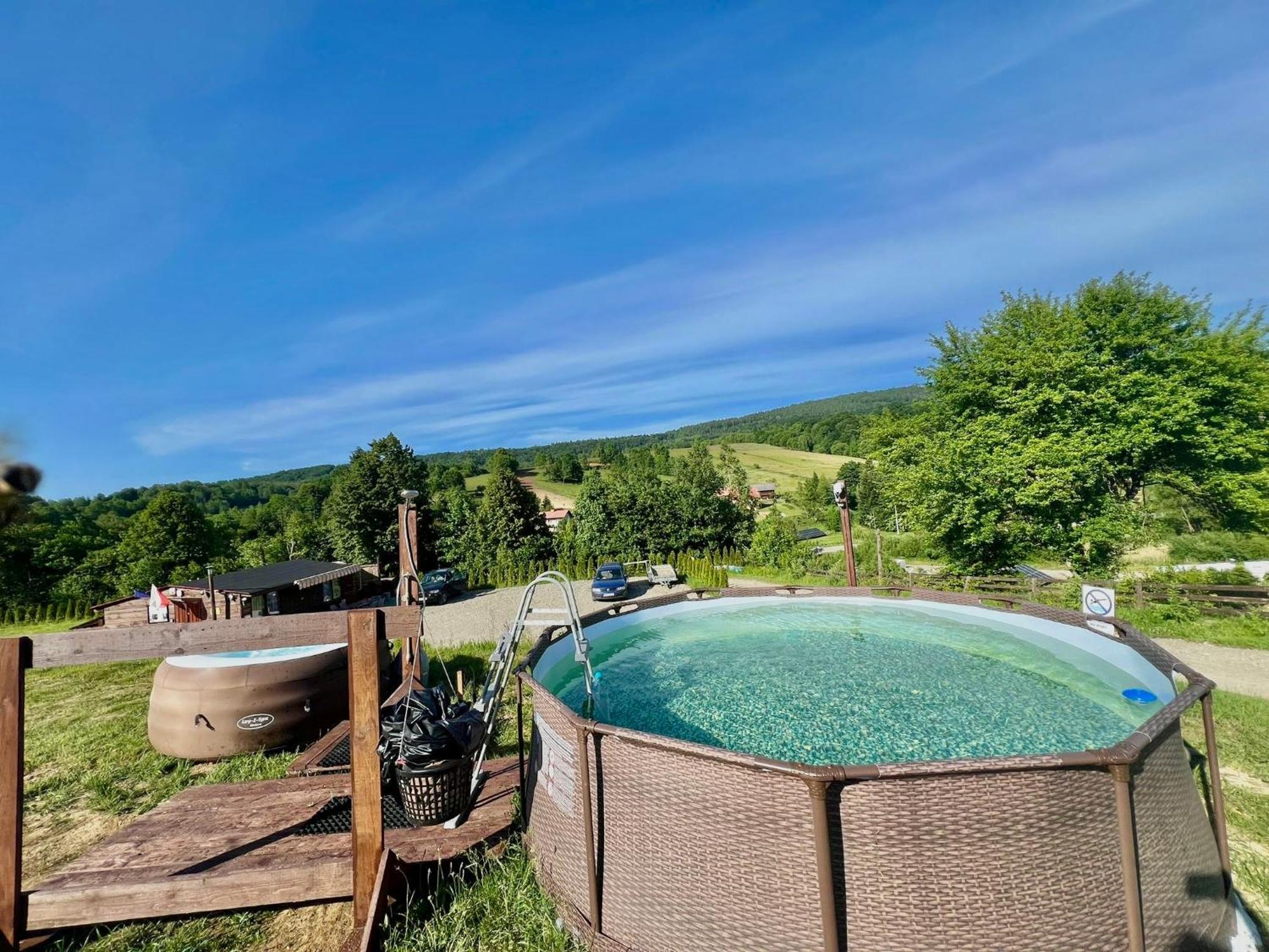 Glamping Bieszczady Z Jacuzzi I Basenem Hotel Solina  Exterior photo